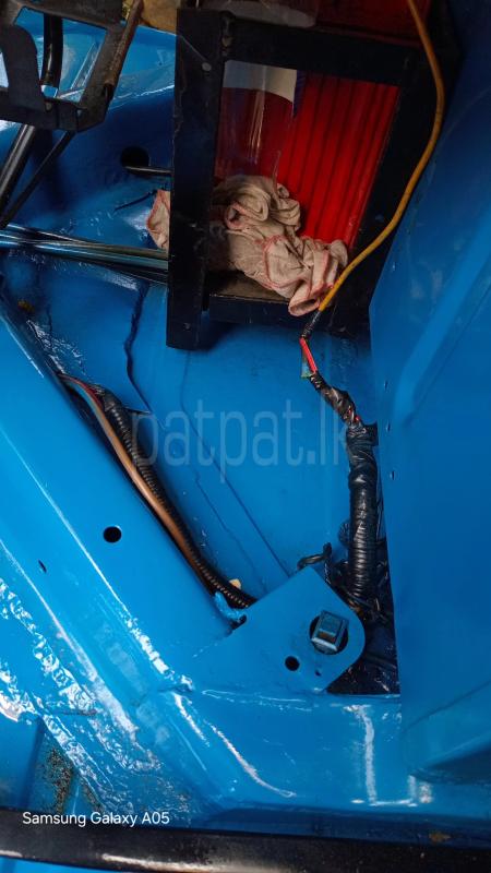 Bajaj Three Wheel 2006 - භාවිතා කරන ලද ත්‍රිරෝද රථය sale in Sri Lanka - patpat.lk