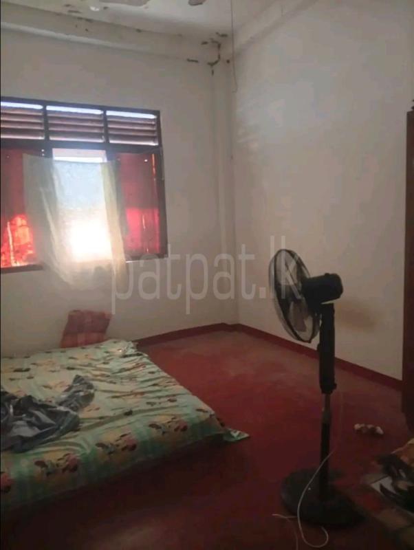 House for Sale in Bandaragama ads-image-1