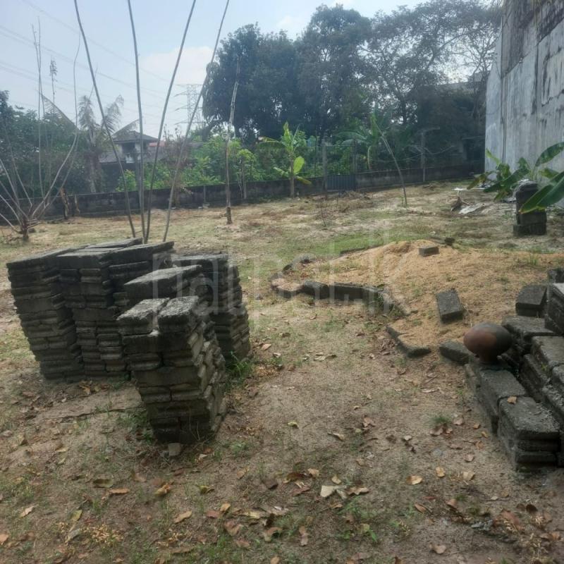 Residential Land for Sale in Seeduwa ads-image-1