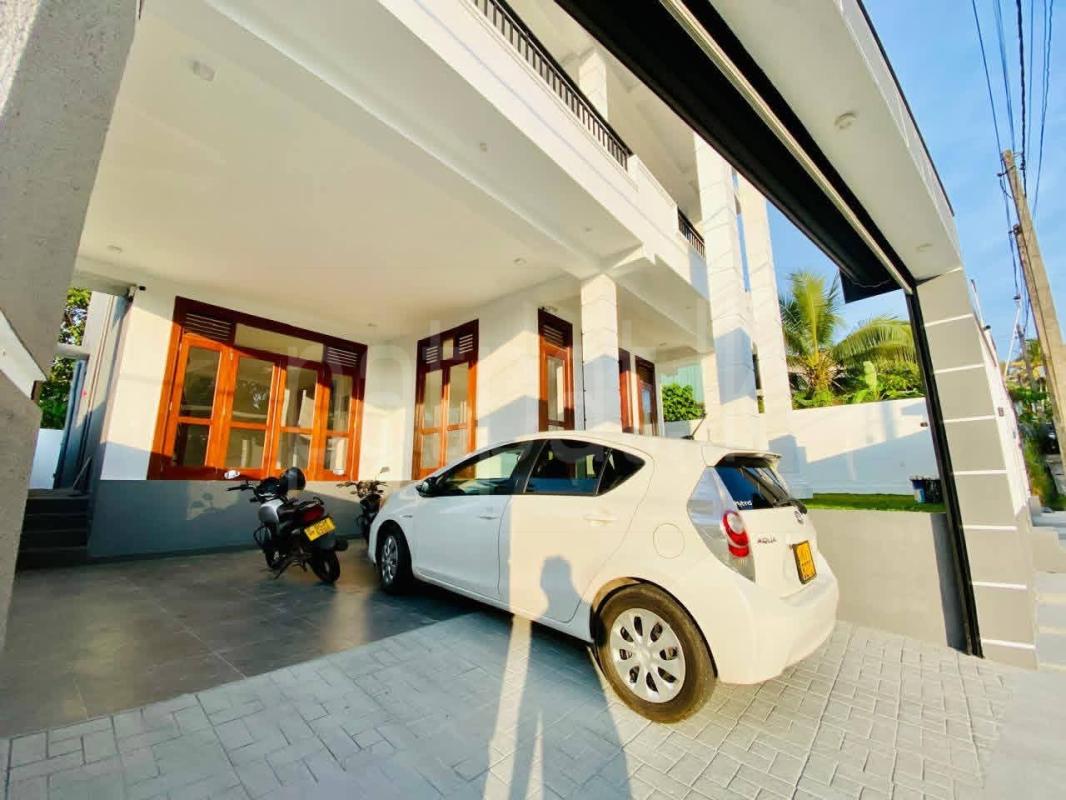 House for Sale in Polgasowita