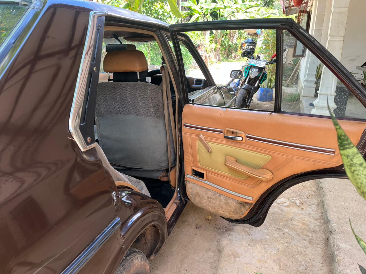 Nissan ExSunny 1980 - Used Car sale in Sri Lanka - patpat.lk