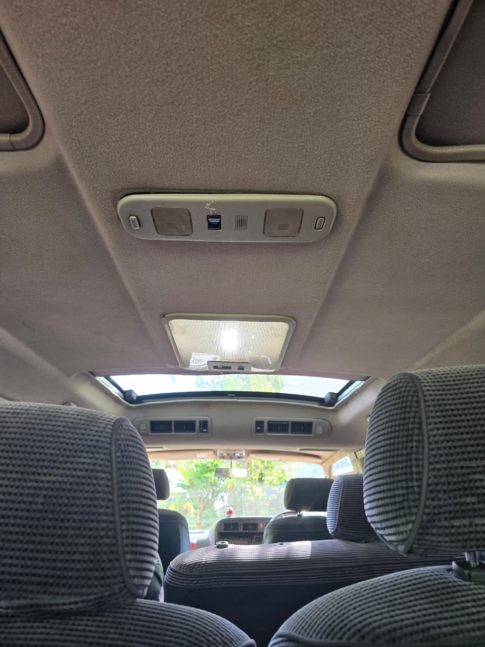 Toyota LH113 1993 - Used Van sale in Sri Lanka - patpat.lk