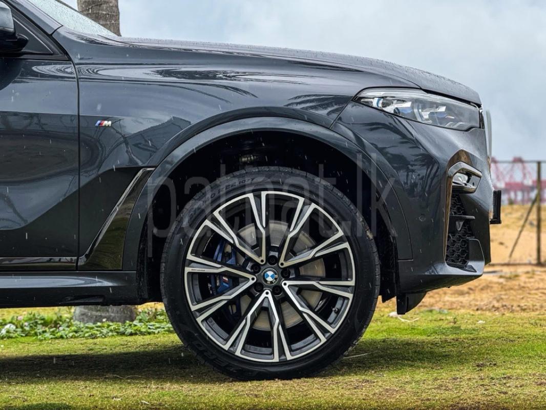 Advertisement image 4