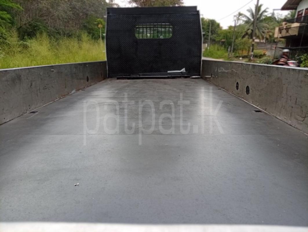 Advertisement image 4