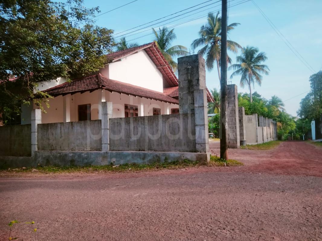 House for Sale in Divulapitiya