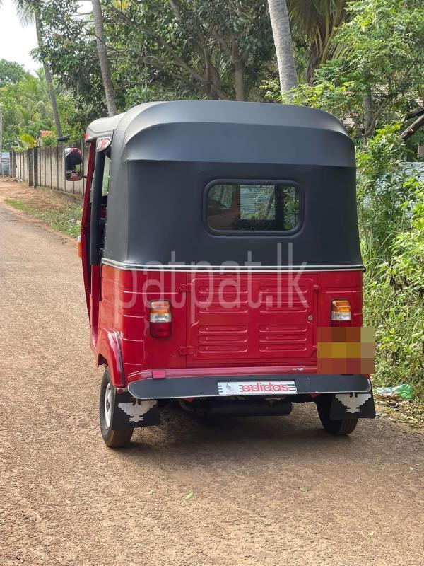 Bajaj Three Wheel 2013 - பயன்படுத்தப்பட்டது முச்சக்கர வண்டி sale in Sri Lanka - patpat.lk