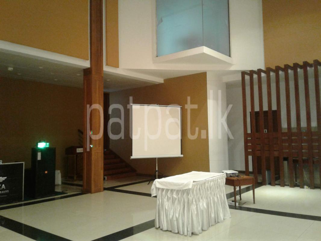 Advertisement image 3