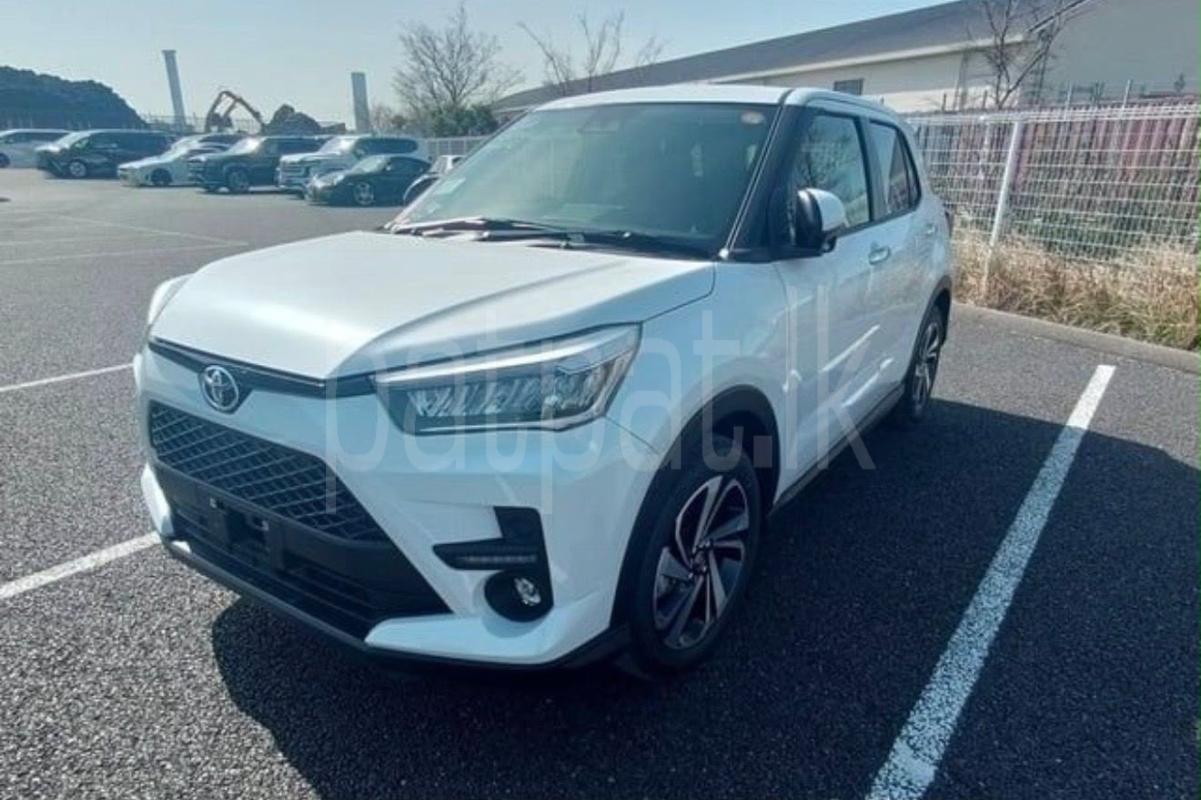 Toyota Raize 2023 - අලුත් SUV රථය sale in Sri Lanka - patpat.lk