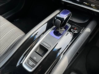 Honda Vezel 2014 - பயன்படுத்தப்பட்டது SUV sale in Sri Lanka - patpat.lk