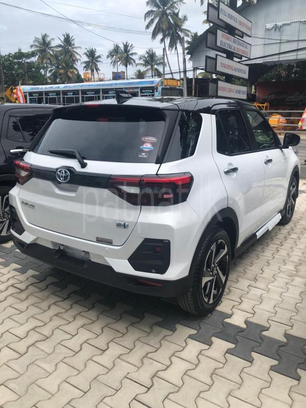 Advertisement image 4