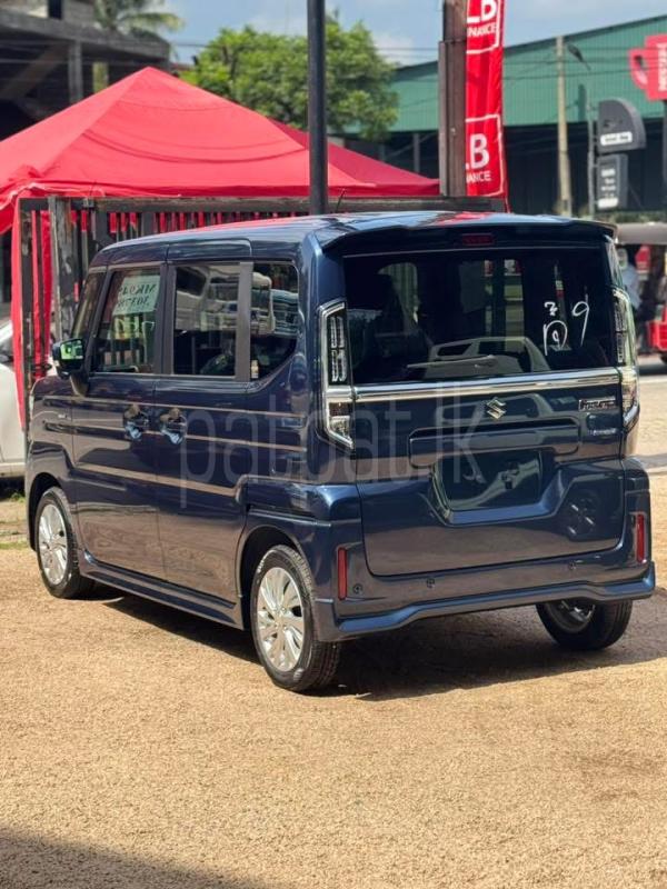 Advertisement image 4