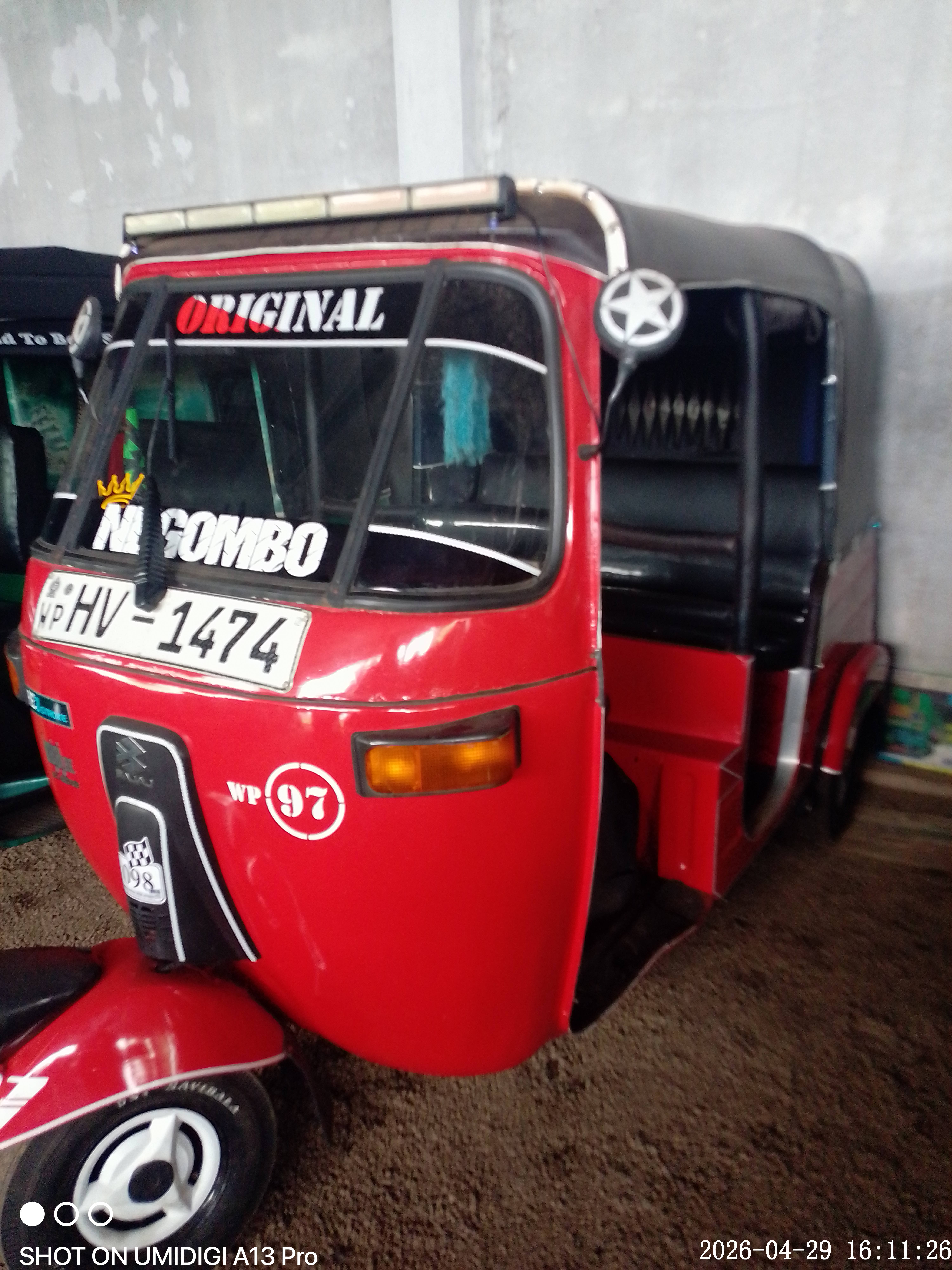 Bajaj Three Wheel 2004 - பயன்படுத்தப்பட்டது முச்சக்கர வண்டி sale in Sri Lanka - patpat.lk