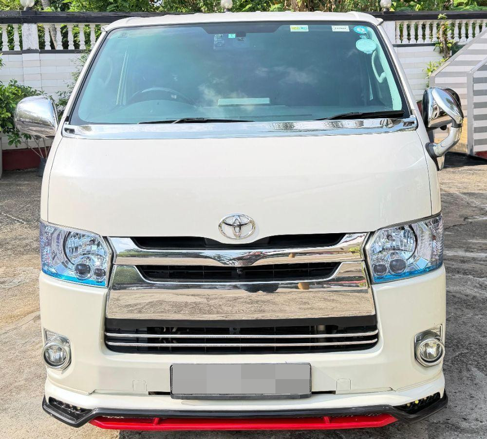 Toyota Hiace 2016 ads-image-1