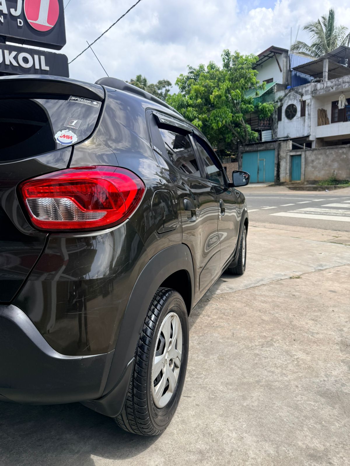 Renault KWID 2016 - භාවිතා කරන ලද කාර් sale in Sri Lanka - patpat.lk