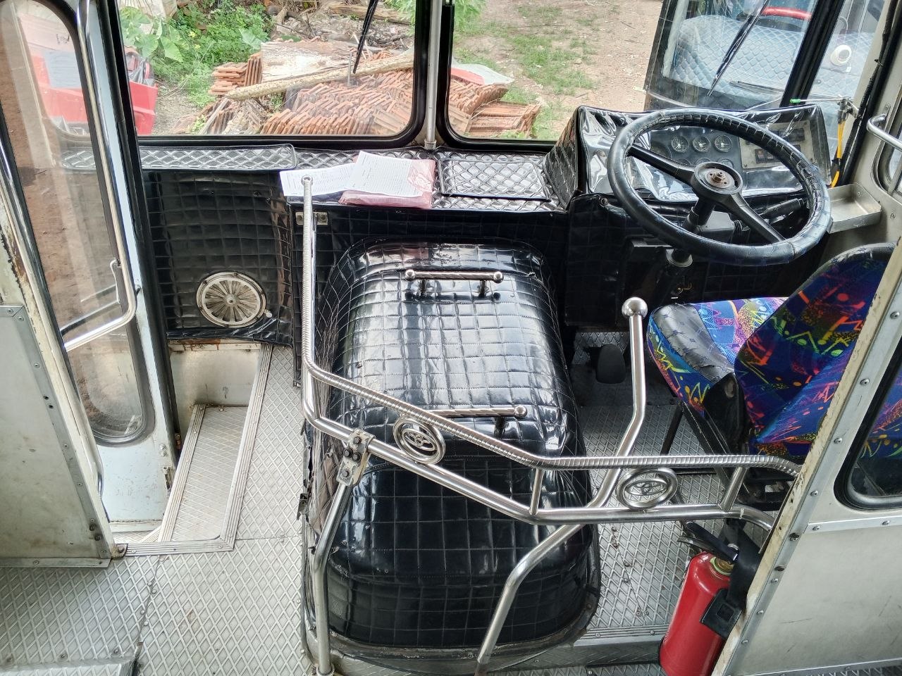 Ashok Leyland Viking 2004 - பயன்படுத்தப்பட்டது பஸ் sale in Sri Lanka - patpat.lk