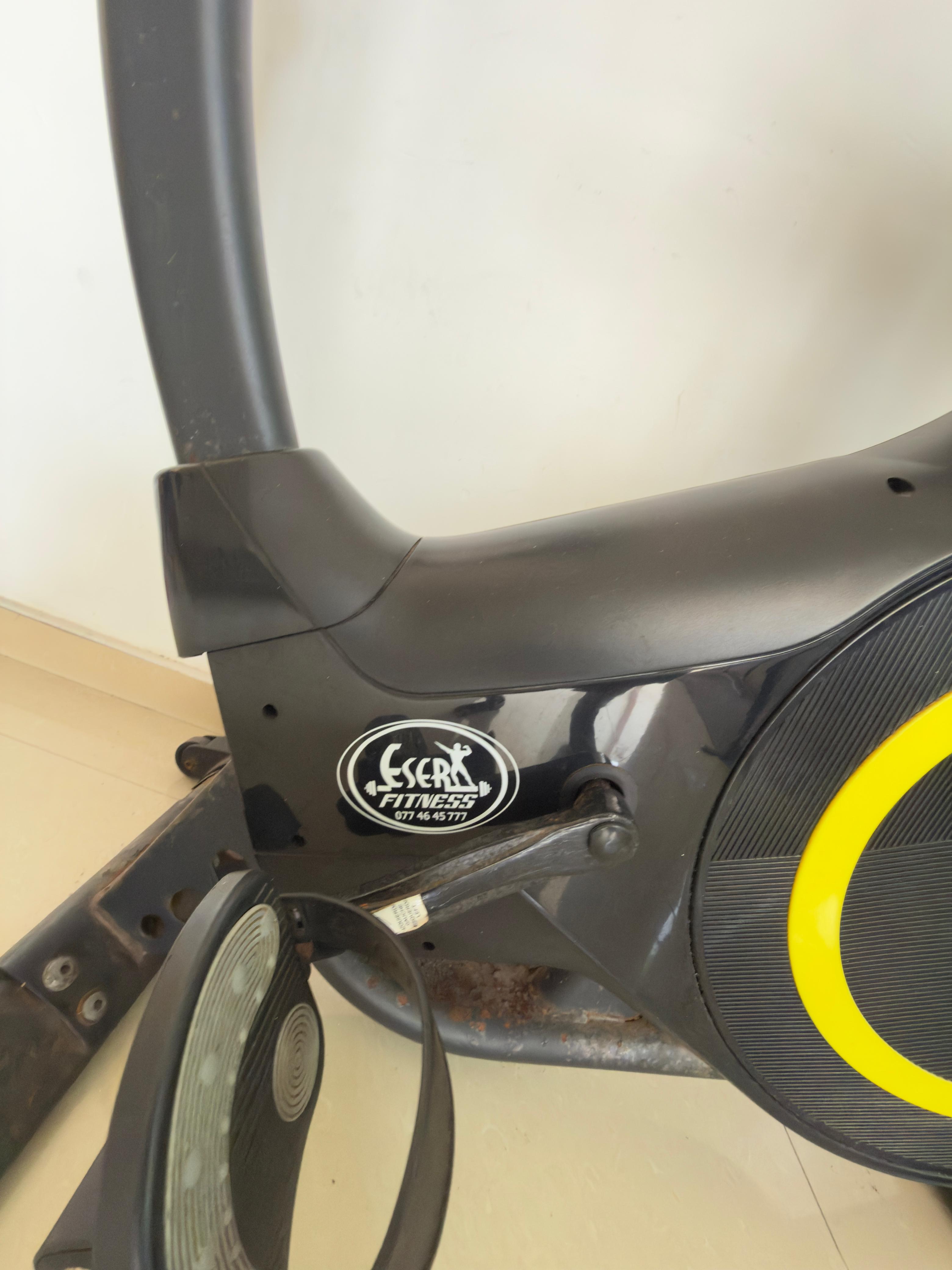 Indoor Exercise Bike / Spin Bike for Sale – Fully Working, Screen Not Working