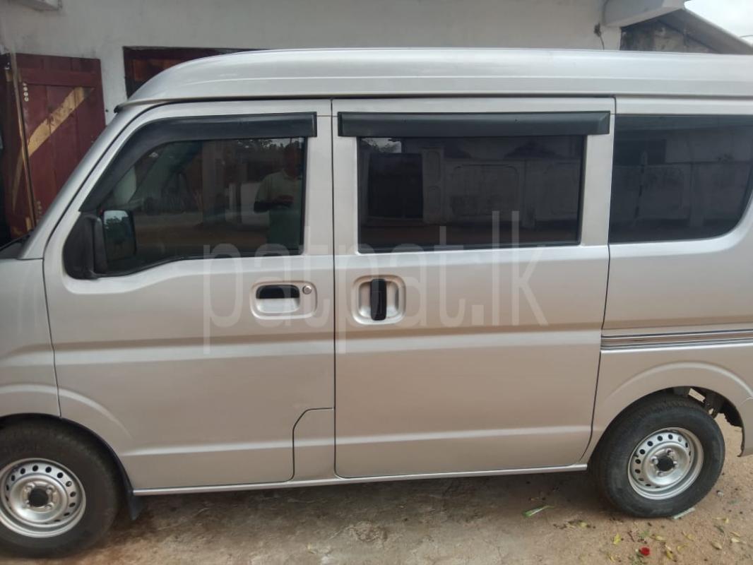 Advertisement image 1