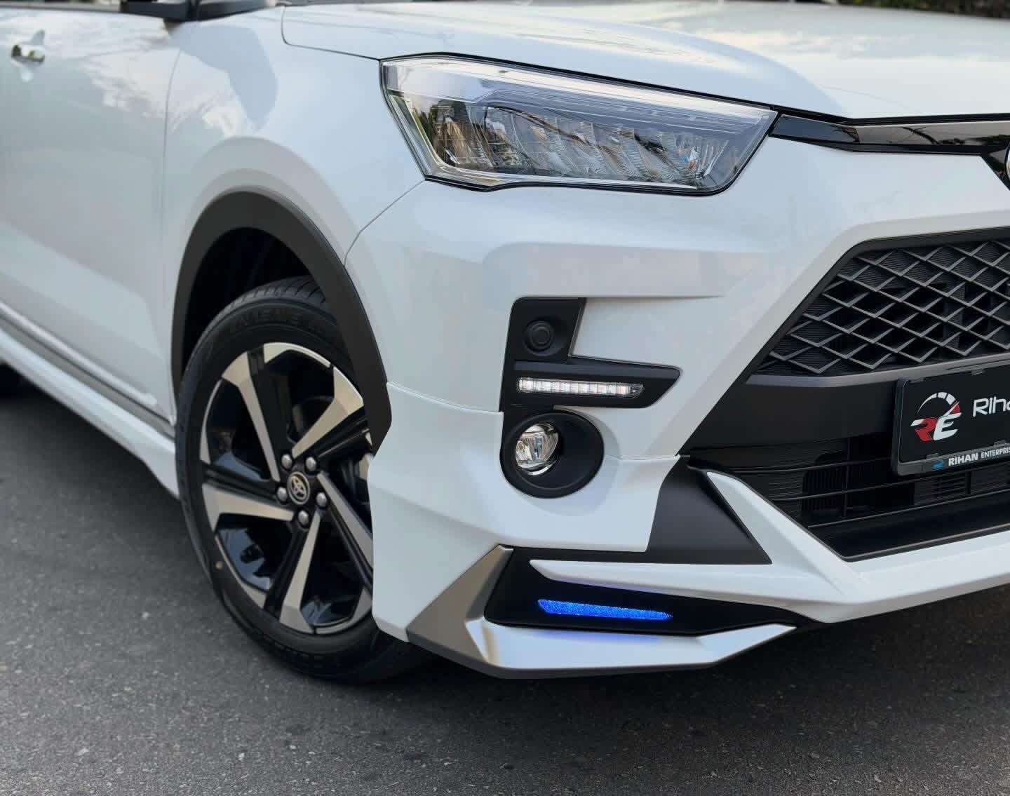 Advertisement image 3