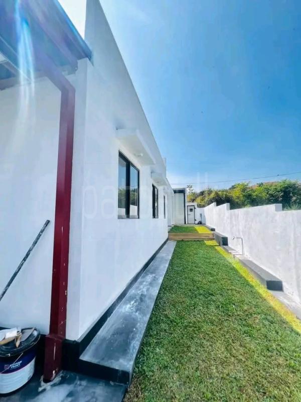 House for Sale in Homagama ads-image-1