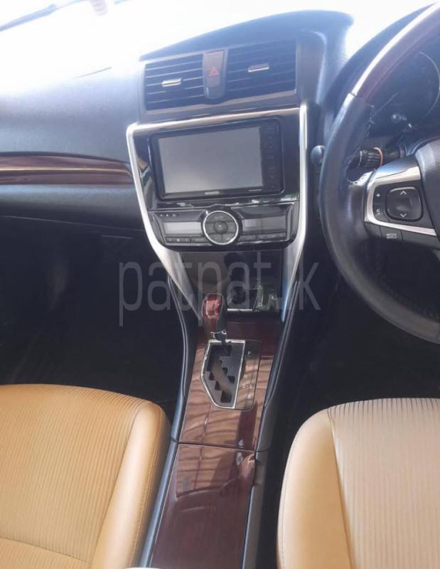 Toyota Premio 2019 - பயன்படுத்தப்பட்டது கார் sale in Sri Lanka - patpat.lk