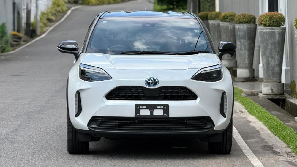 Toyota Yaris Cross 2024 - சான்றளிக்கப்பட்டது SUV sale in Sri Lanka - patpat.lk