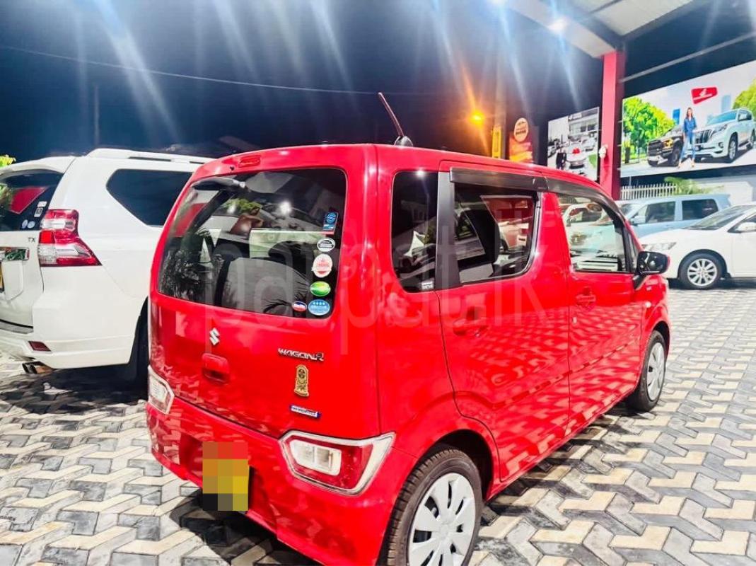 Advertisement image 6