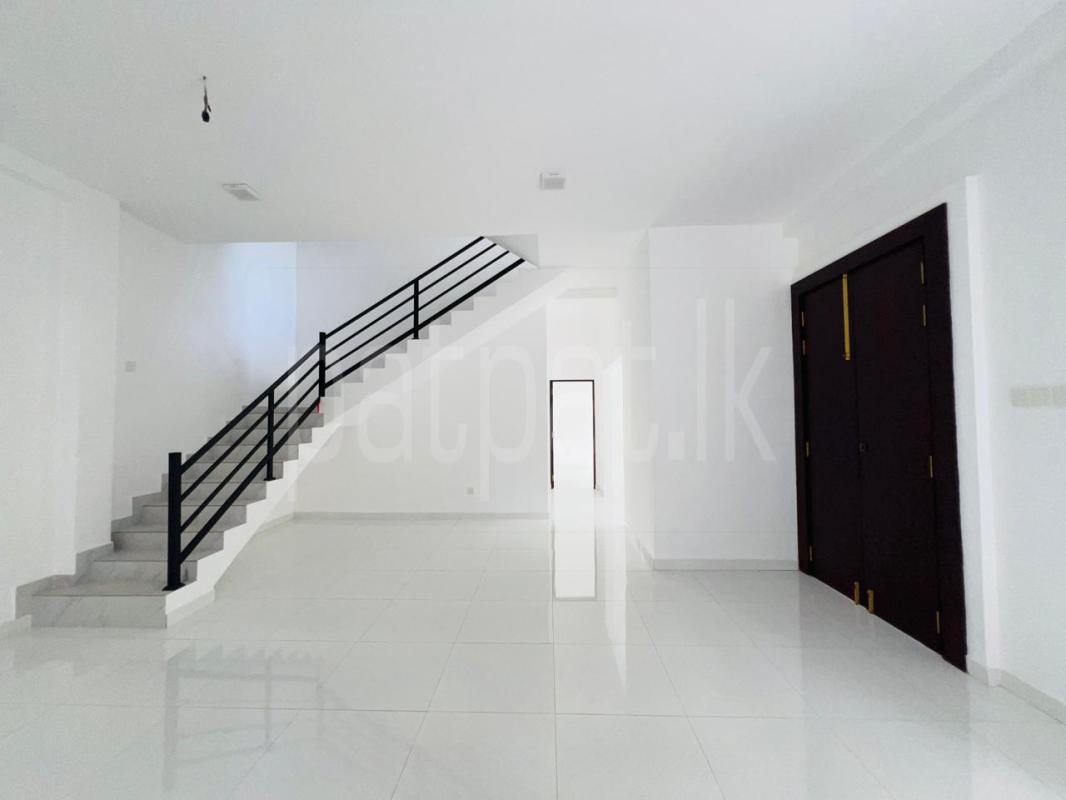 House for Sale in Hokandara