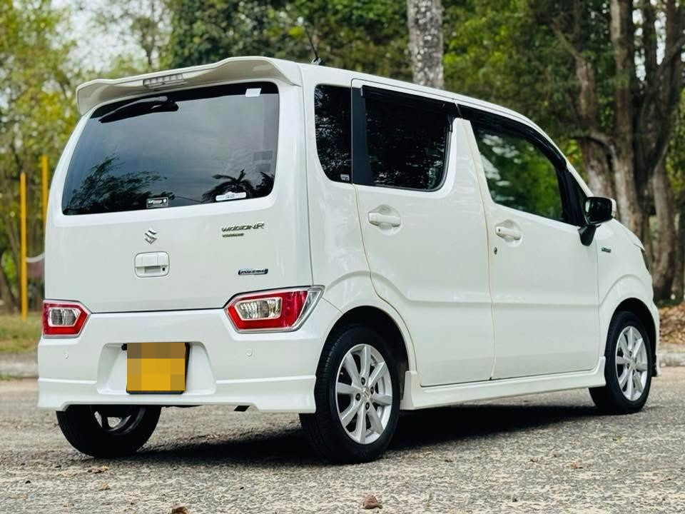 Suzuki Wagon R 2018 - பயன்படுத்தப்பட்டது கார் sale in Sri Lanka - patpat.lk