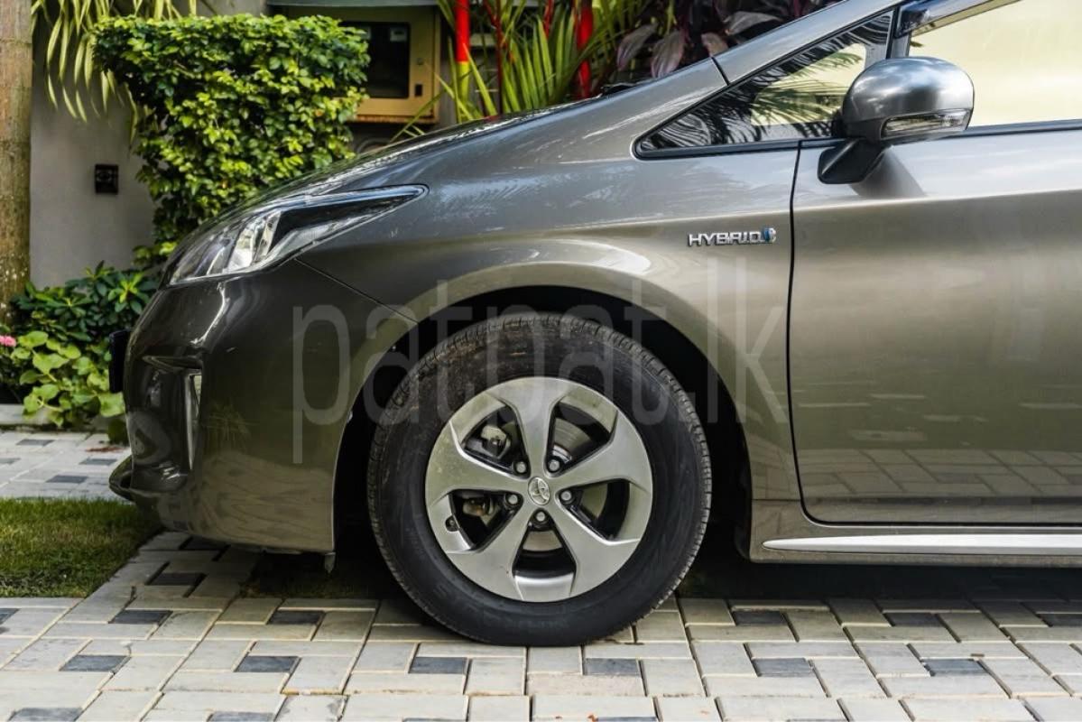 Advertisement image 6