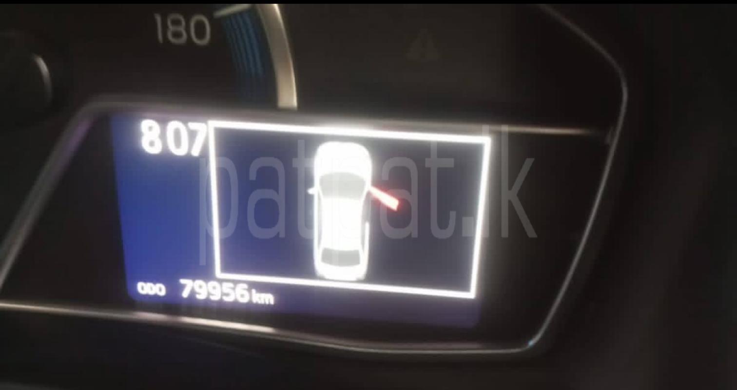 Toyota Axio 2015 - Used Car sale in Sri Lanka - patpat.lk