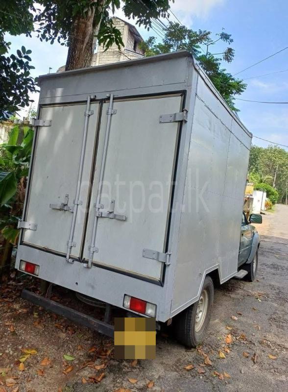 Advertisement image 4