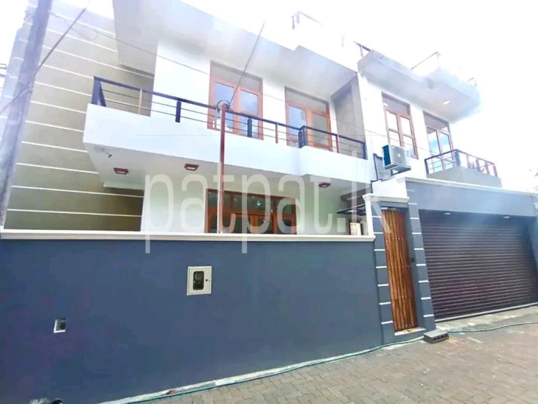 Advertisement image 5