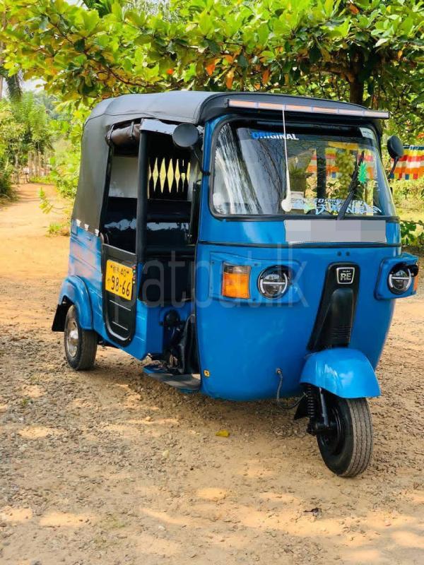 Bajaj Three Wheel 2013 - Used Three wheeler sale in Sri Lanka - patpat.lk
