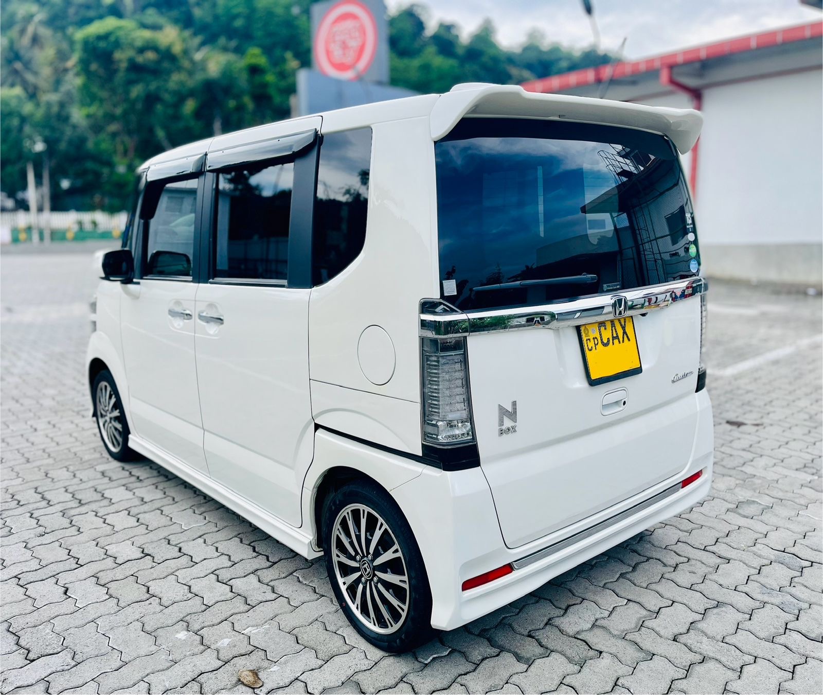 Advertisement image 3