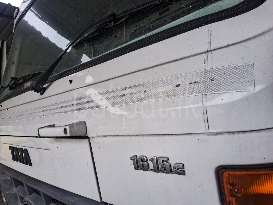 Advertisement image 4