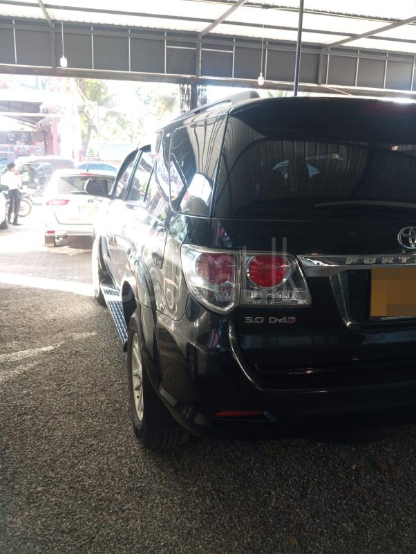 Toyota Fortuner 2013 - Used SUV sale in Sri Lanka - patpat.lk