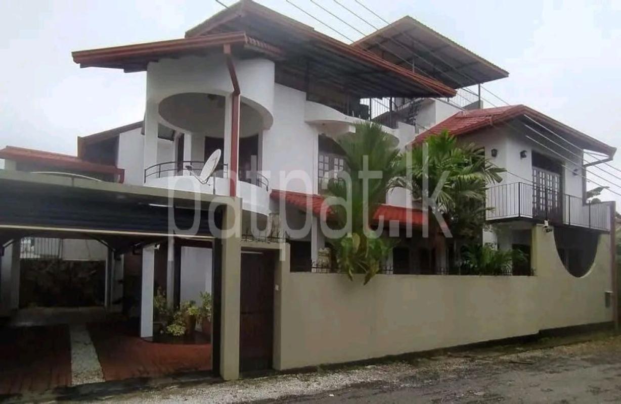 Advertisement image 1