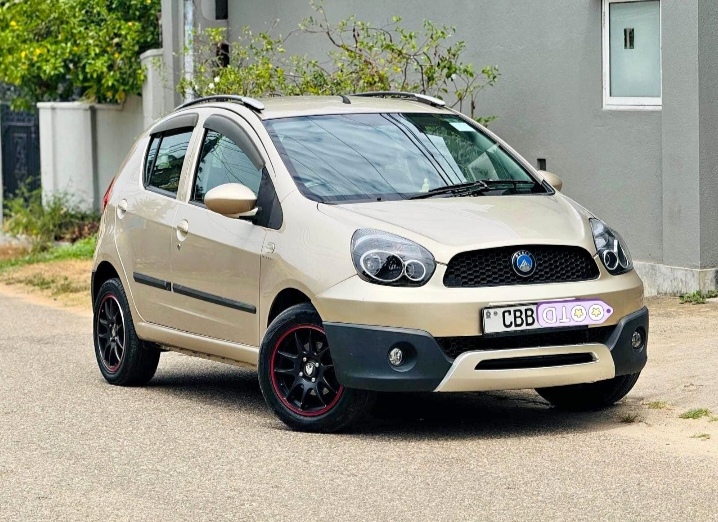 Micro Panda Cross 2017 - Used SUV sale in Sri Lanka - patpat.lk