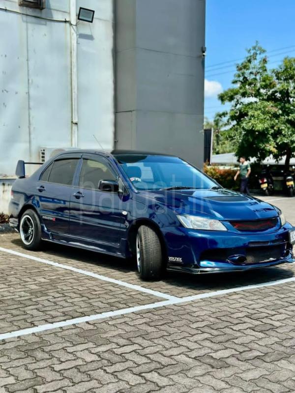 Advertisement image 1