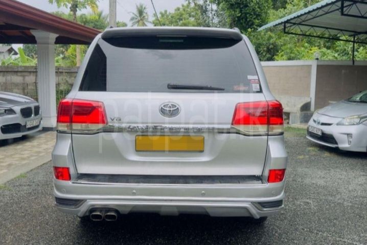 Advertisement image 5