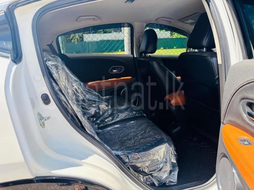 Advertisement image 6