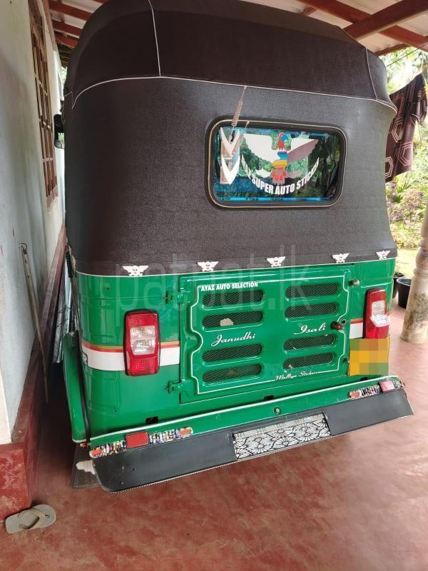 Bajaj Three Wheel 2014 - பயன்படுத்தப்பட்டது முச்சக்கர வண்டி sale in Sri Lanka - patpat.lk
