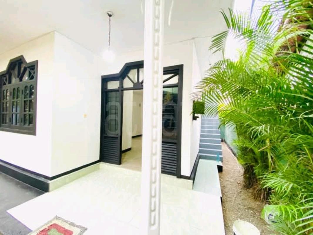 House for Sale in Kaduwela