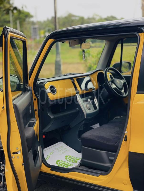 Advertisement image 4