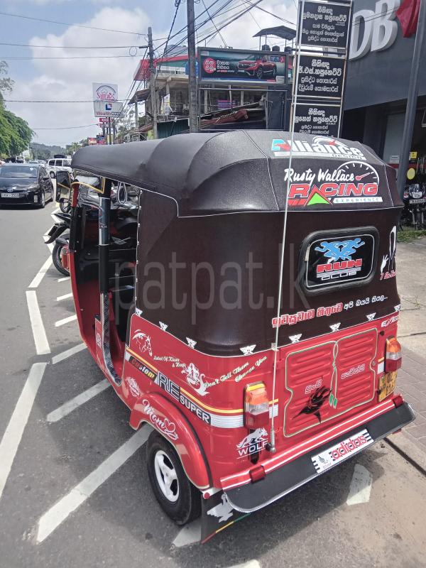 Bajaj 4 stroke 2010 - Used Three wheeler sale in Sri Lanka - patpat.lk