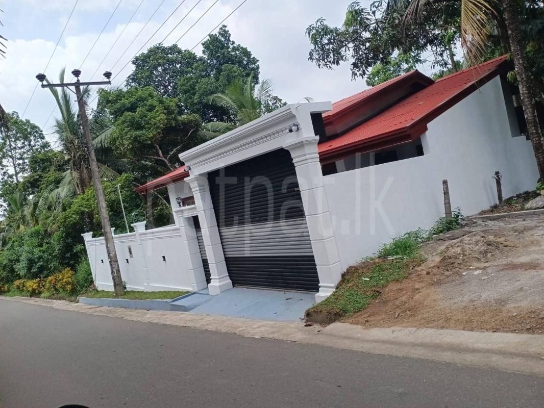 House for Sale in Godagama
