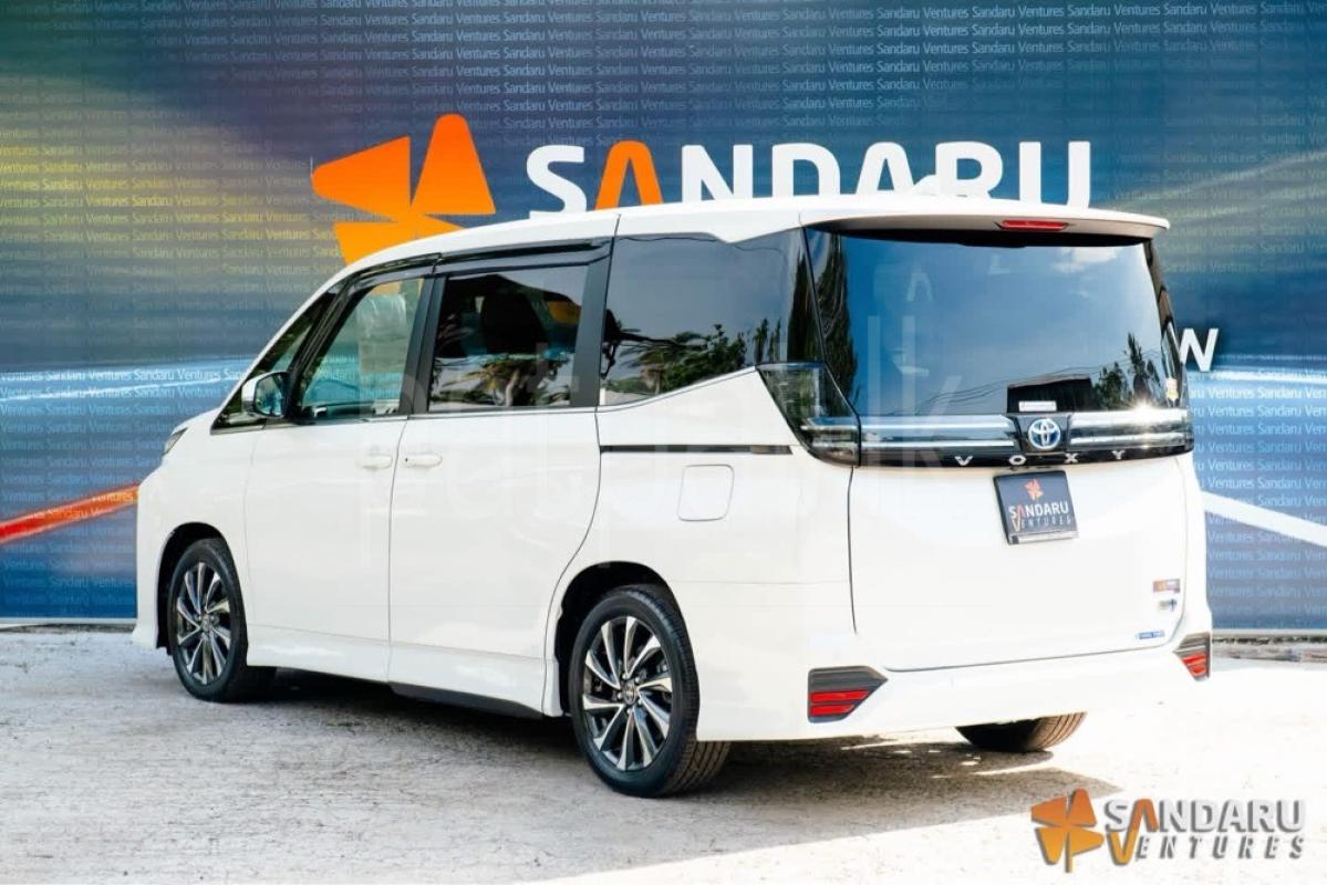 Advertisement image 6