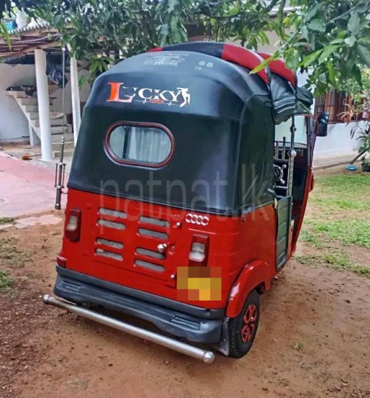 Bajaj Three Wheel 2012 - Used Three wheeler sale in Sri Lanka - patpat.lk