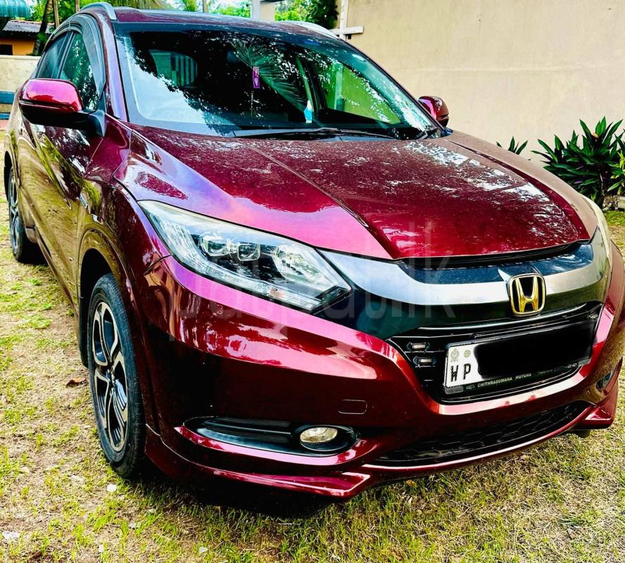 Honda Vezel 2015 - භාවිතා කරන ලද SUV රථය sale in Sri Lanka - patpat.lk