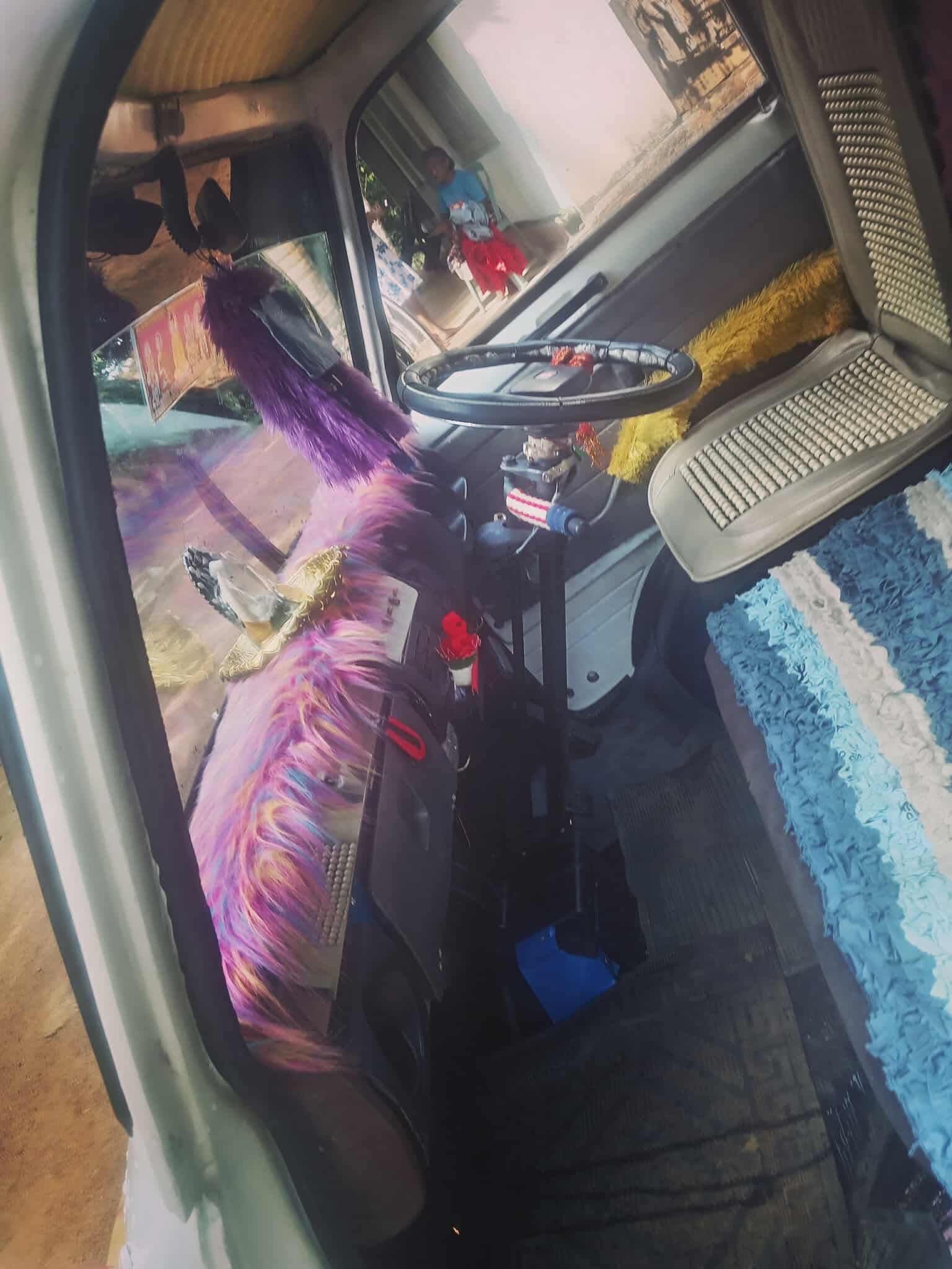 Mitsubishi Delica 1977 - Used Truck sale in Sri Lanka - patpat.lk